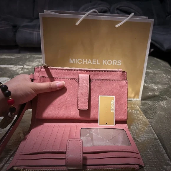 Michael Kors Pink Satchel with Gold Hardware and Top Handle with wallet combo - Picture 15 of 17